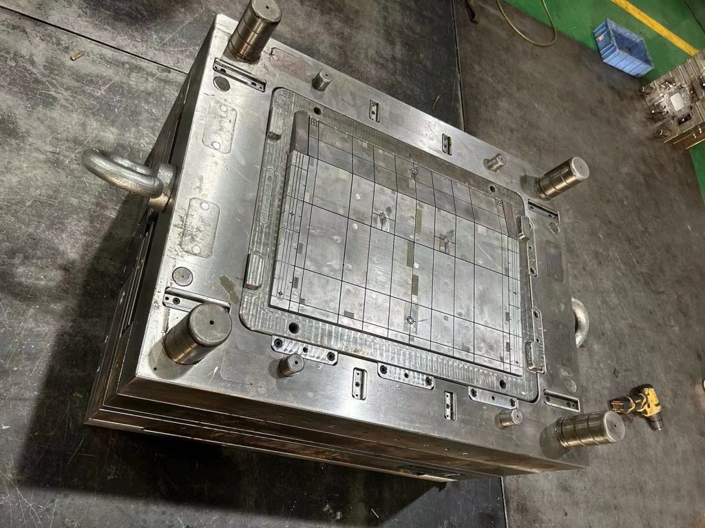 TV Mold